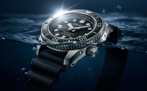 画像タイトル: Seiko-Prospex-Adventure-Companion-Concept

代替テキスト (alt): 水中に浮かぶセイコープロスペックス ダイバーズウォッチ。冒険の相棒としての信頼性を表現したイメージ。